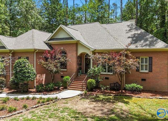 Property at 340 Creekwood Dr, Cherokee Ridge, AL 35175, 3 beds, 2.5 baths