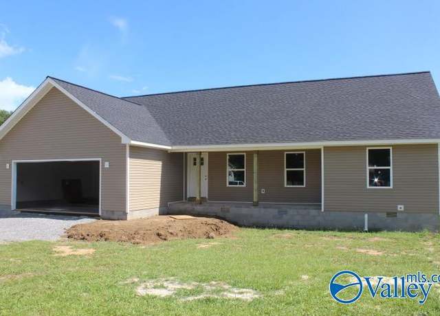 Property at 37 Mitchell Dr, Rainsville, AL 35986, 3 beds, 2 baths