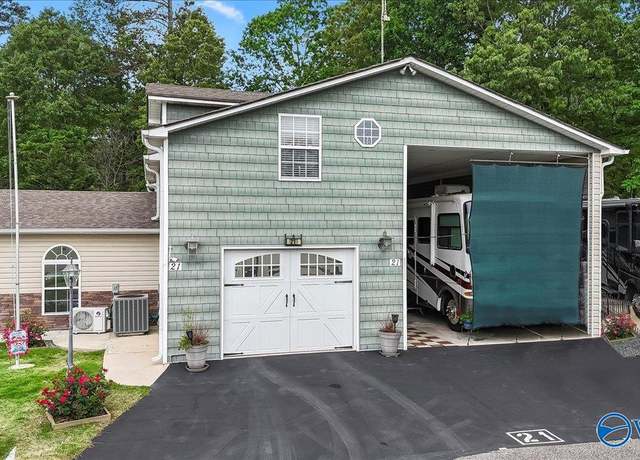 Property at 1727 Convict Camp Rd, Guntersville, AL 35976, 2 beds, 2.5 baths