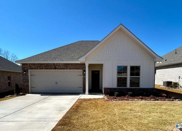 Property at 15615 Mizewell Ln NW, Harvest, AL 35749, 4 beds, 2.5 baths