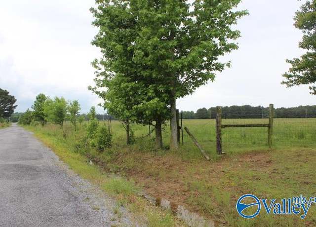 Property at 4000 County Road 400, Grove Oak, AL 35975