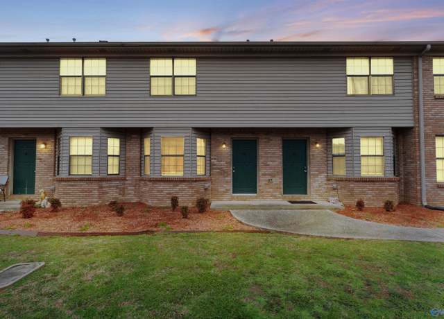 Property at 2413 Gaslight Pl SW #7, Decatur, AL 35603, 2 beds, 1.5 baths