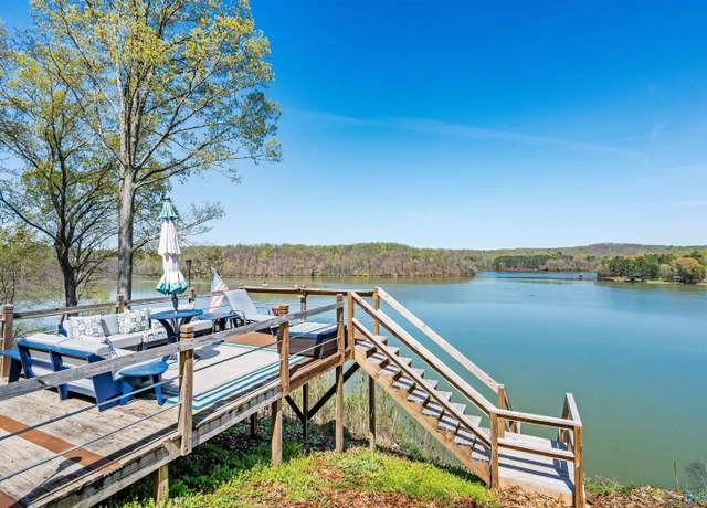 Property at 19789 Riverside St, Athens, AL 35611, 3 beds, 2 baths