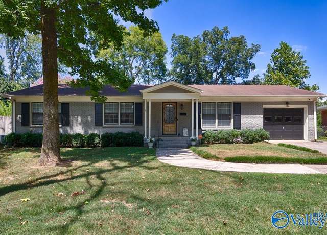 Property at 316 Wingate Ave, Huntsville, AL 35801, 3 beds, 2.5 baths