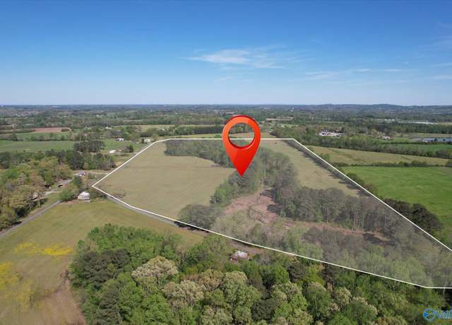 Property at 275 Grimes Dr, Boaz, AL 35957