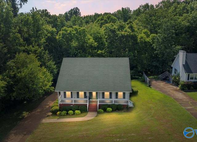 Property at 24417 Cedar Ln, Elkmont, AL 35620, 3 beds, 2.5 baths