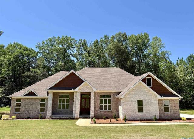 Property at 273 Goose Pond Island Dr, Scottsboro, AL 35769, 5 beds, 5.5 baths