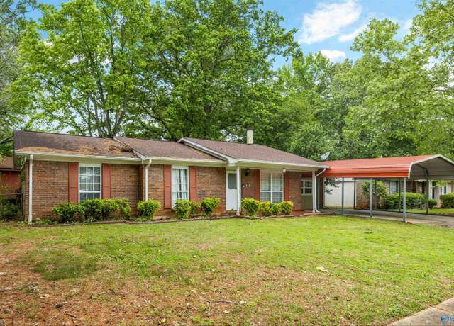 Property at 3612 White Oak Way SW, Huntsville, AL 35805, 3 beds, 2 baths
