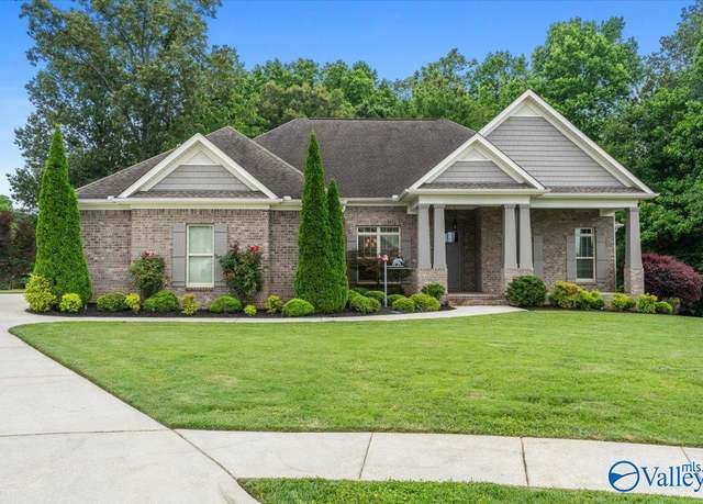 Property at 147 Keystone Dr, Meridianville, AL 35750, 4 beds, 3.5 baths