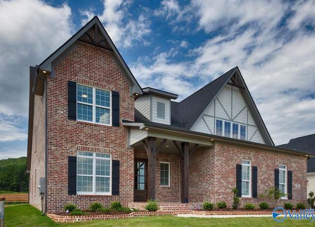 Property at 3 Devereux Pl, Gurley, AL 35748, 4 beds, 3 baths