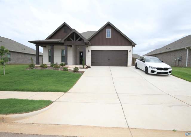 Property at 111 Mississippi St, Madison, AL 35756, 3 beds, 2 baths