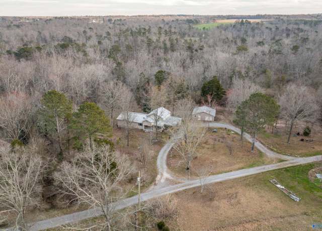 Property at 270 County Road 164, Pisgah, AL 35765, 3 beds, 2.5 baths