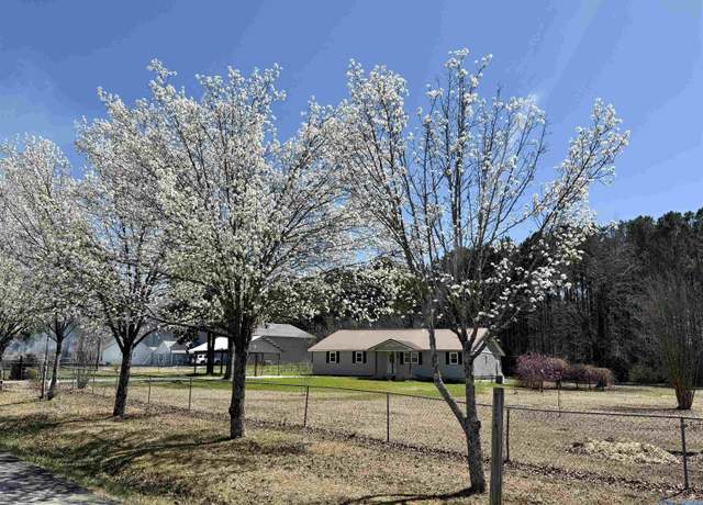 Property at 5509 Riddles Bend Rd, Rainbow City, AL 35906, 4 beds, 2.5 baths