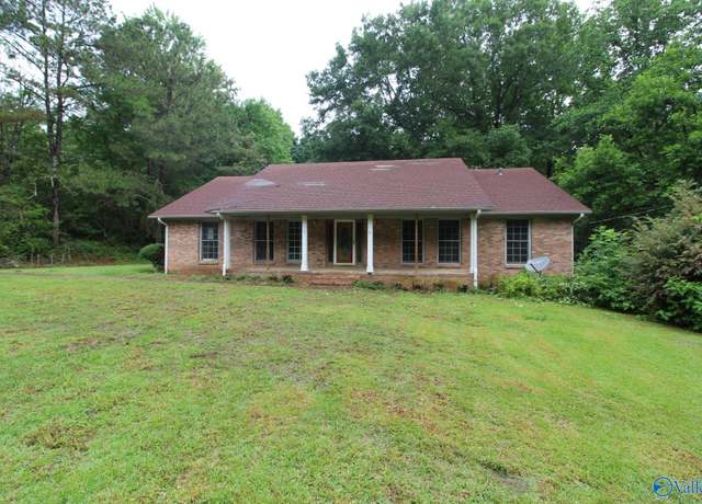 Property at 261 County Road 707, Cullman, AL 35055, 3 beds, 2 baths