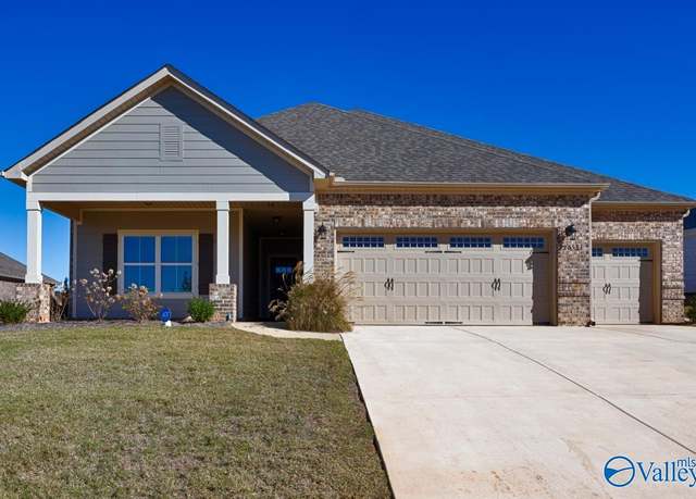 Property at 28591 Esther Ln, Madison, AL 35756, 4 beds, 3.5 baths