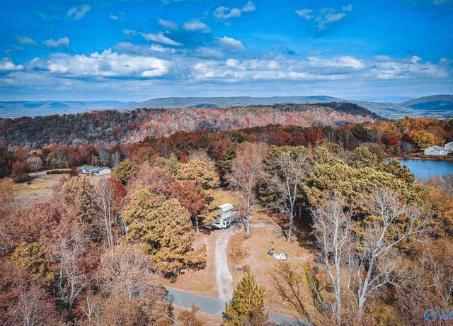 Property at 158 Bean Dr, Union Grove, AL 35175