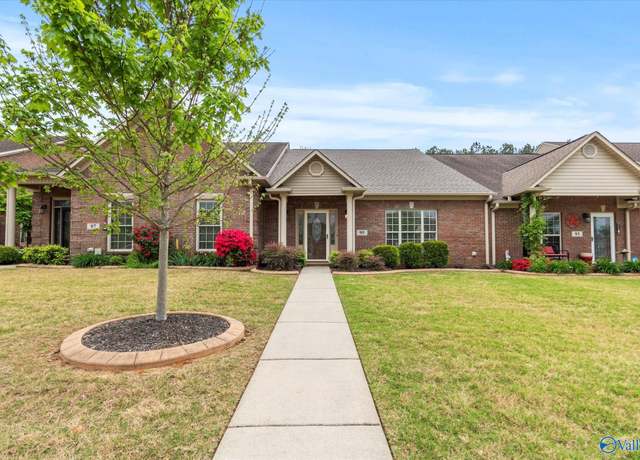 Property at 95 Jackson Way, Decatur, AL 35603, 2 beds, 2.5 baths