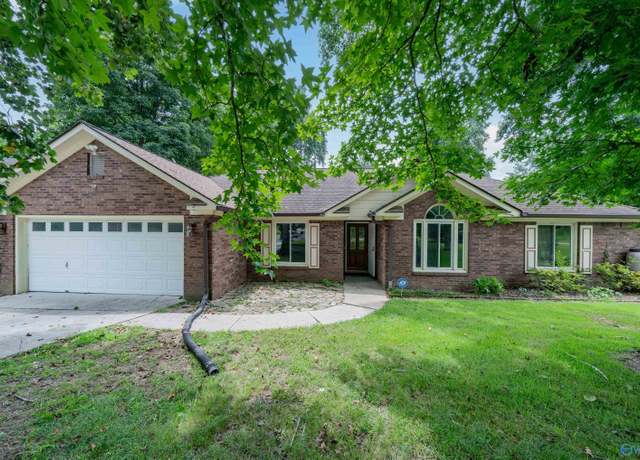 Property at 100 Doe Creek Cir, Toney, AL 35773, 4 beds, 2 baths