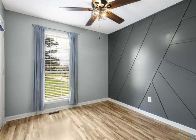Property at 8795 Segers Rd, Madison, AL 35756, 3 beds, 1.5 baths