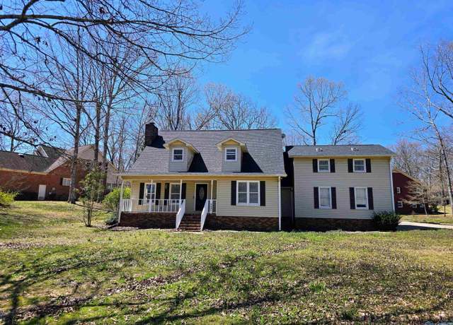 Property at 2051 Hickory Hill Dr NE, Arab, AL 35016, 4 beds, 3.5 baths