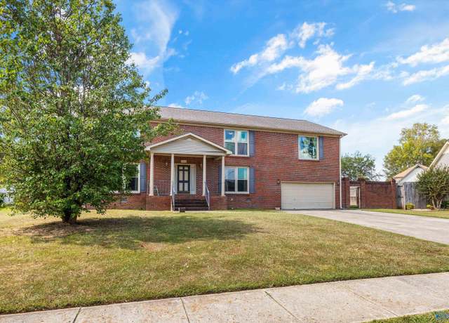 Property at 9608 Waldrop Dr SE, Huntsville, AL 35803, 6 beds, 3.5 baths
