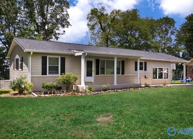Property at 286 Ayers Cir, Grant, AL 35747, 2 beds, 2 baths