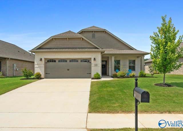 Property at 123 Caspian Ln, Meridianville, AL 35759, 3 beds, 2 baths