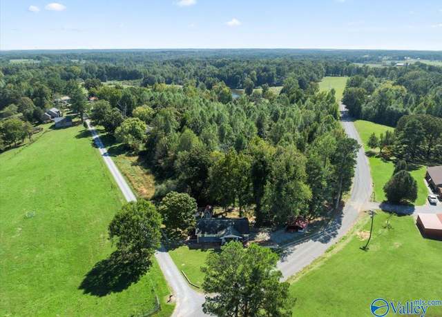 Property at 481 County Road 945, Cullman, AL 35057, 3 beds, 1 bath