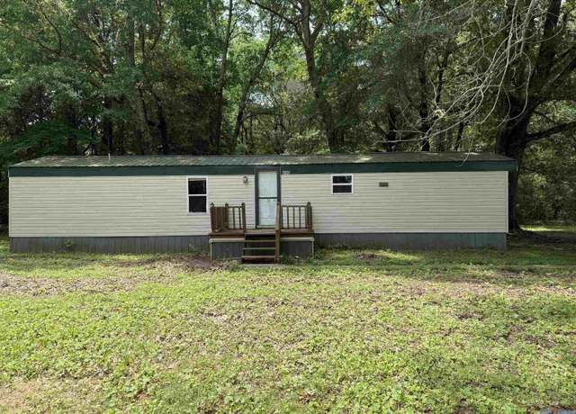 Property at 496 Ready Section Rd, Hazel Green, AL 35750, 2 beds, 1.5 baths