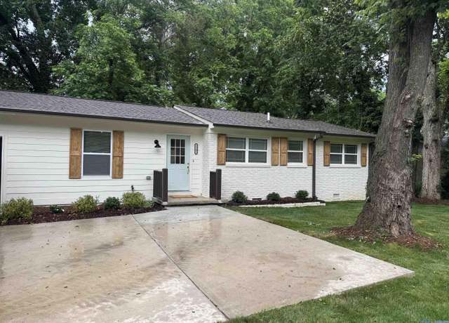 Property at 2205 Euclid Rd, Huntsville, AL 35810, 3 beds, 2 baths