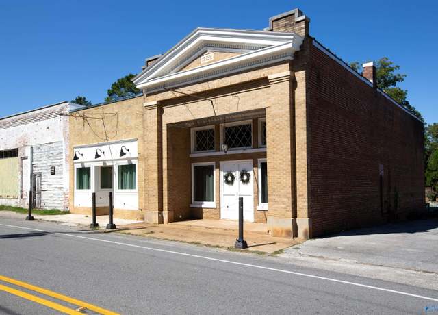 Property at 1743 New Market Rd, New Market, AL 35761, 2 beds, 2 baths