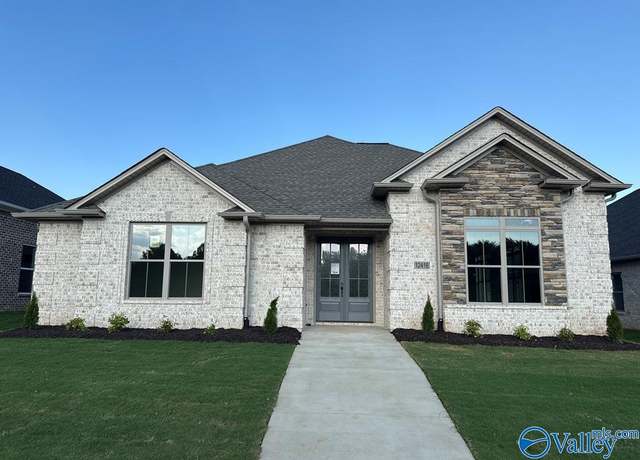 Property at 12416 Narayan St, Madison, AL 35756, 3 beds, 2.5 baths