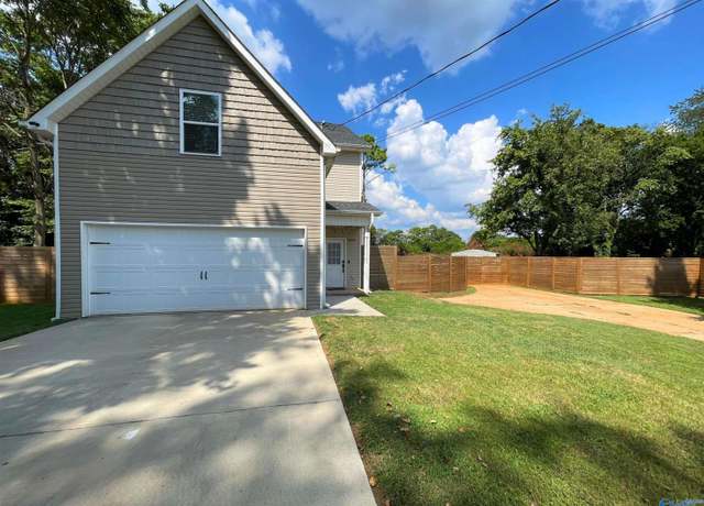 Property at 3606 Ayers Dr NW, Huntsville, AL 35810, 4 beds, 2.5 baths