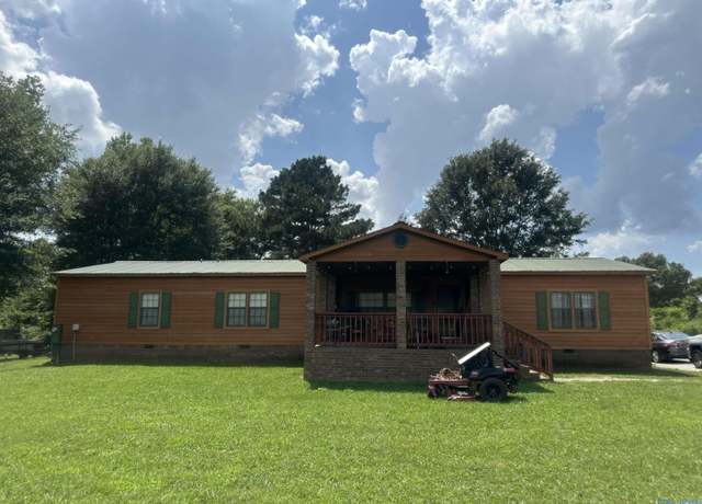 Property at 39 Dotson Rd, Somerville, AL 35760, 4 beds, 2 baths