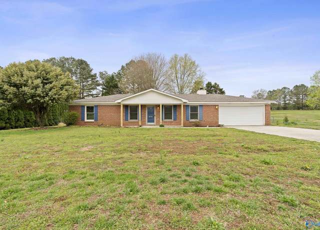 Property at 936 Toney Rd, Toney, AL 35773, 3 beds, 2 baths