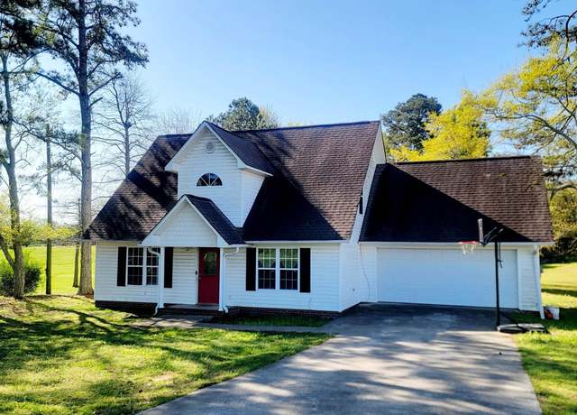 Property at 182 Arrington Dr, Boaz, AL 35957, 3 beds, 2.5 baths