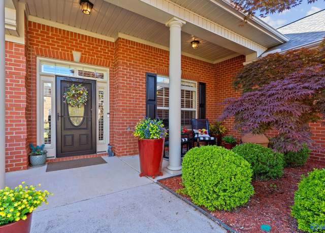 Property at 166 Rainbow Glen Cir, Madison, AL 35758, 4 beds, 3 baths