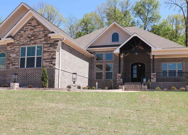 Property at 325 Cedar Trail Ln, Huntsville, AL 35749, 4 beds, 3.5 baths