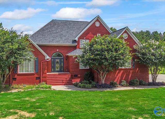 Property at 135 Villa Grande, Albertville, AL 35950, 4 beds, 3.5 baths