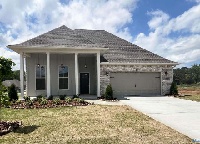Property at 9071 Mountain Preserve Blvd SE, Gurley, AL 35748, 3 beds, 2 baths