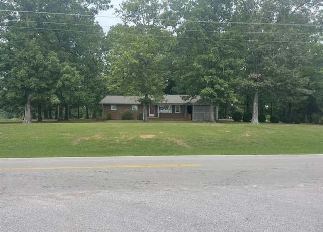 Property at 12109 New Cut Rd, Athens, AL 35611, 3 beds, 2 baths