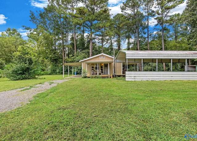 Property at 67 Holiday Shores Rd, Scottsboro, AL 35769, 1 bed, 1 bath