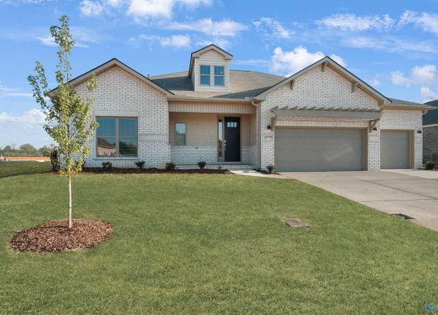 Property at 22830 Ansley Dr, Athens, AL 35613, 4 beds, 3 baths