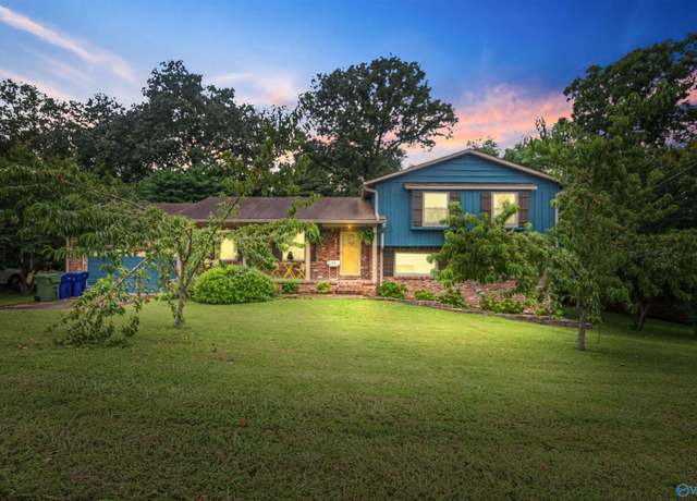 Property at 7700 Teal Dr SW, Huntsville, AL 35802, 3 beds, 2.5 baths