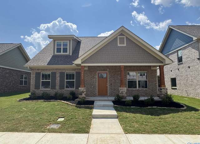 Property at 1613 Calistoga Cir, Huntsville, AL 35811, 4 beds, 3 baths