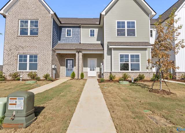 Property at 243 Susan Lynn Dr, Meridianville, AL 35750, 3 beds, 2.5 baths
