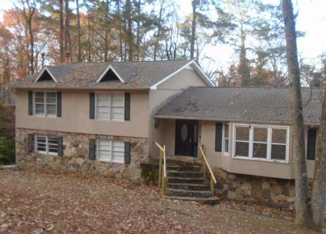 Property at 101 Ridgecrest Rd, Gadsden, AL 35901, 4 beds, 3 baths