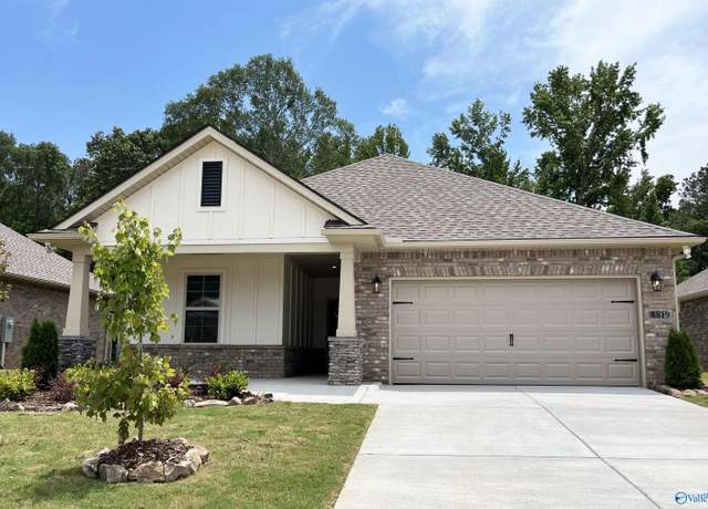 Property at 8819 Old Middlestown Rd SE, Gurley, AL 35748, 3 beds, 2 baths
