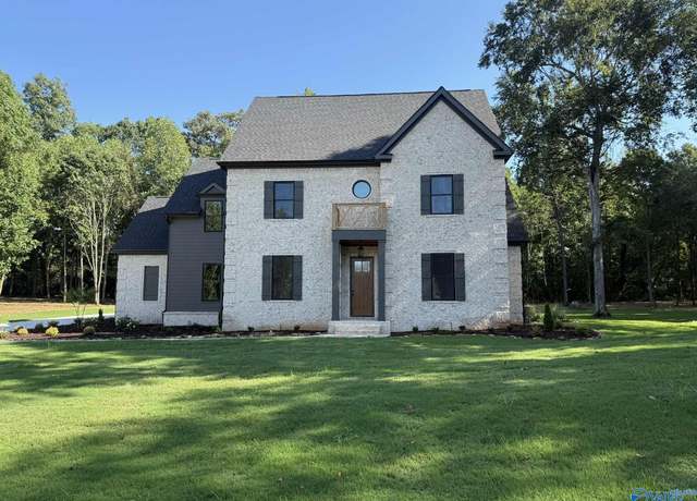 Property at 20933 Jeremiah Ln, Athens, AL 35611, 4 beds, 3.5 baths