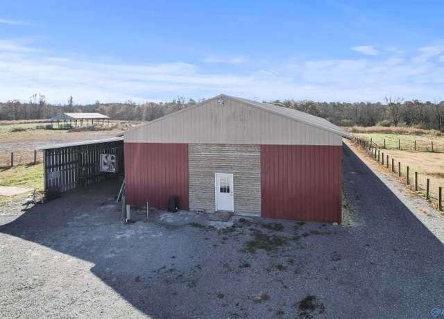 Property at 5333 Hopewell Rd, Arab, AL 35016